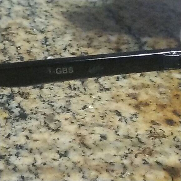 Geoffrey Beene 1GBS Tortoise 55 16 135 mm Black Plastic Sunglasses - Picture 10 of 14